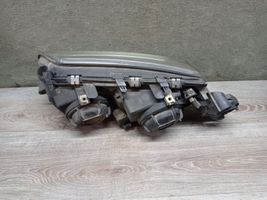 Volvo S80 Lampa przednia 89006405