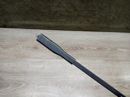 Volvo V70 Front wiper blade arm 