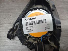 Volvo V70 Garsiakalbis (-iai) galinėje palangėje 