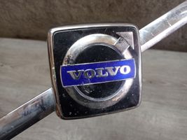 Volvo V70 Gamintojo ženkliukas 