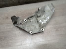 Volvo V70 Supporto del generatore/alternatore 