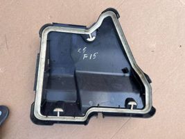 BMW X5 F15 Coperchio scatola dei fusibili 7555102