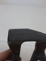 Audi A4 S4 B7 8E 8H Supporto di montaggio del parafango 8E0853921D