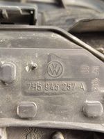 Volkswagen Transporter - Caravelle T5 Porte ampoule de feu arrière 7H5945257A
