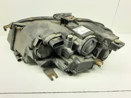 Audi A4 S4 B8 8K Lampa przednia 8K0941004