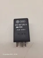 Audi A4 S4 B8 8K Hehkutulpan esikuumennuksen rele 4E0907282A