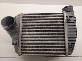 Audi A6 S6 C6 4F Chłodnica powietrza doładowującego / Intercooler 4F0145805AC