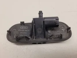 Audi A4 S4 B8 8K Buse de lave-glace 8T0955987B