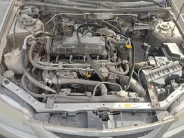Mazda 323 Ilmastointilaitteen läpän käyttölaite/moottori (A/C) 