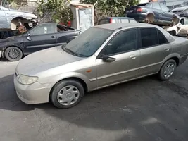 Mazda 323 Polttoainesuutin 