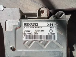 Renault Megane II Ohjauspyörä 8200445349A
