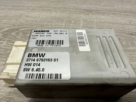 BMW X5 E70 Module de commande suspension pneumatique arrière 6793163