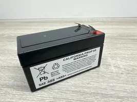 Mercedes-Benz ML W164 Batterie N000000004039