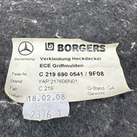 Mercedes-Benz CLS C219 Takaluukun koristelista C2196900541