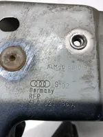 Audi A6 S6 C6 4F Supporto di montaggio del parafango 4F0821136A