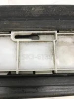 Audi A6 S6 C6 4F Takaoven lista (muoto) SK36134