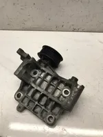 Audi A5 8T 8F Support de générateur / alternateur 059903143S