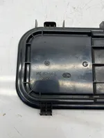 Audi A6 S6 C6 4F Headlight/headlamp dust cover 16016300