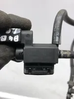 Audi A4 S4 B8 8K Solenoīda vārsts 037906283C