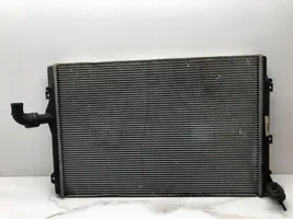 Volkswagen PASSAT B6 Radiateur de refroidissement 3C0121253K