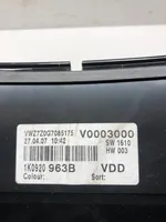 Volkswagen Golf V Compteur de vitesse tableau de bord 1K0920963B