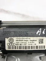 Audi A4 S4 B6 8E 8H Etuistuimen valo 8E0951177