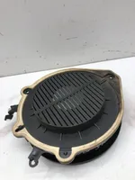 Audi A4 S4 B6 8E 8H Takaoven kaiutin 8E0035411