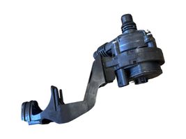 BMW 5 G30 G31 Pompa elettrica dell’acqua/del refrigerante ausiliaria 6834923