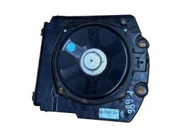 BMW 7 F01 F02 F03 F04 Subwoofer-bassokaiutin 9151963