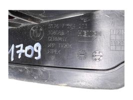 BMW 3 F30 F35 F31 Передняя уплотнительная резина (на кузове) 51767264273