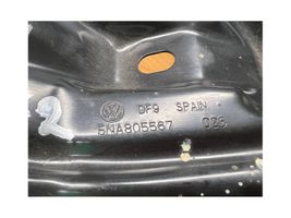 Volkswagen Tiguan Renfort de pare-chocs avant 5NA805567
