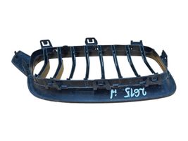 BMW 3 F30 F35 F31 Front grill KM07036