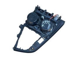 BMW 3 F30 F35 F31 Porte-gobelet avant 51169218925