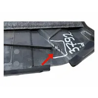 BMW 3 F30 F35 F31 Engine cover (trim) 7810800