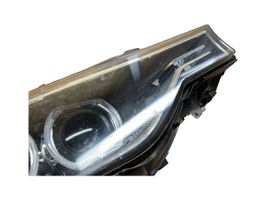 BMW 3 F30 F35 F31 Lampa przednia 084441183