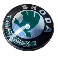 Skoda Octavia Mk2 (1Z) Mostrina con logo/emblema della casa automobilistica 1U0853621C