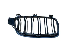 BMW 3 F30 F35 F31 Grille calandre supérieure de pare-chocs avant 