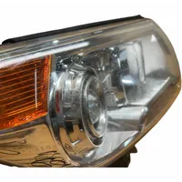 Toyota Land Cruiser (J200) Lampa przednia 3740079075