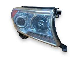 Toyota Land Cruiser (J200) Lampa przednia 3740079075