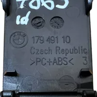 BMW 3 F30 F35 F31 ISOFIX dangtelis 17949110