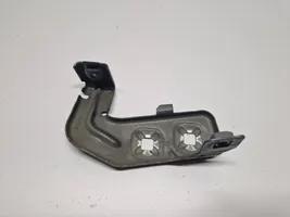 BMW 4 F32 F33 Supporto di montaggio del parafango 7255822