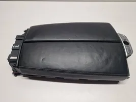 BMW 6 F06 Gran coupe Armrest 105057786C