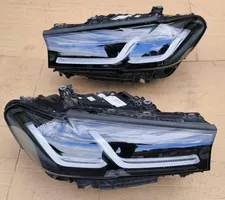 BMW 5 G30 G31 Lot de 2 lampes frontales / phare 8082655