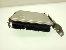 Toyota Avensis T270 Unité de commande, module ECU de moteur 0281031706