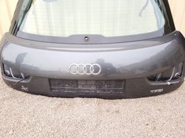 Audi A1 Takaluukun/tavaratilan kansi 