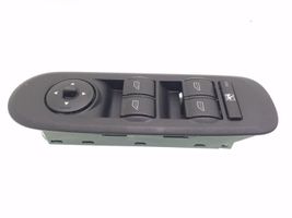 Ford S-MAX Electric window control switch 6M2T14A132AE