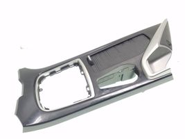 Hyundai i40 Rivestimento in plastica cornice della leva del cambio 846703Z000