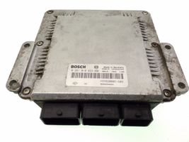 Renault Trafic II (X83) Calculateur moteur ECU 0281014593