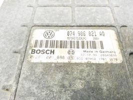 Volkswagen II LT Sterownik / Moduł ECU 074906021AQ