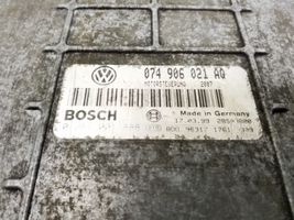 Volkswagen II LT Sterownik / Moduł ECU 074906021AQ